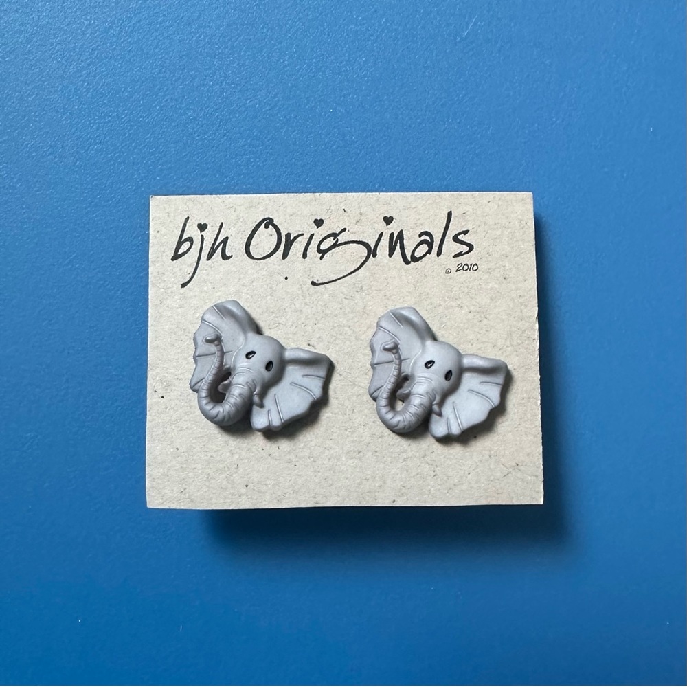 NEW Elephant Earrings